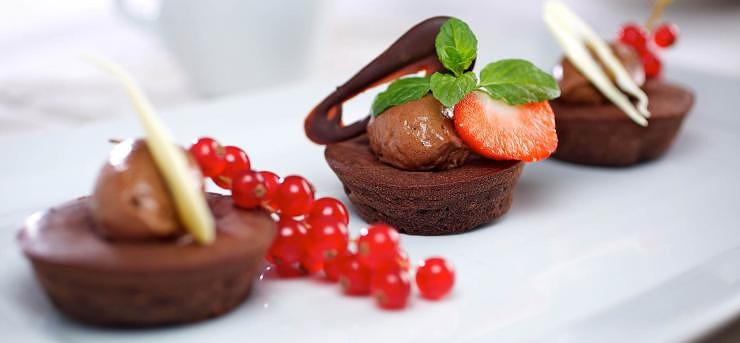 Chocolate cake with chocolate mousse
